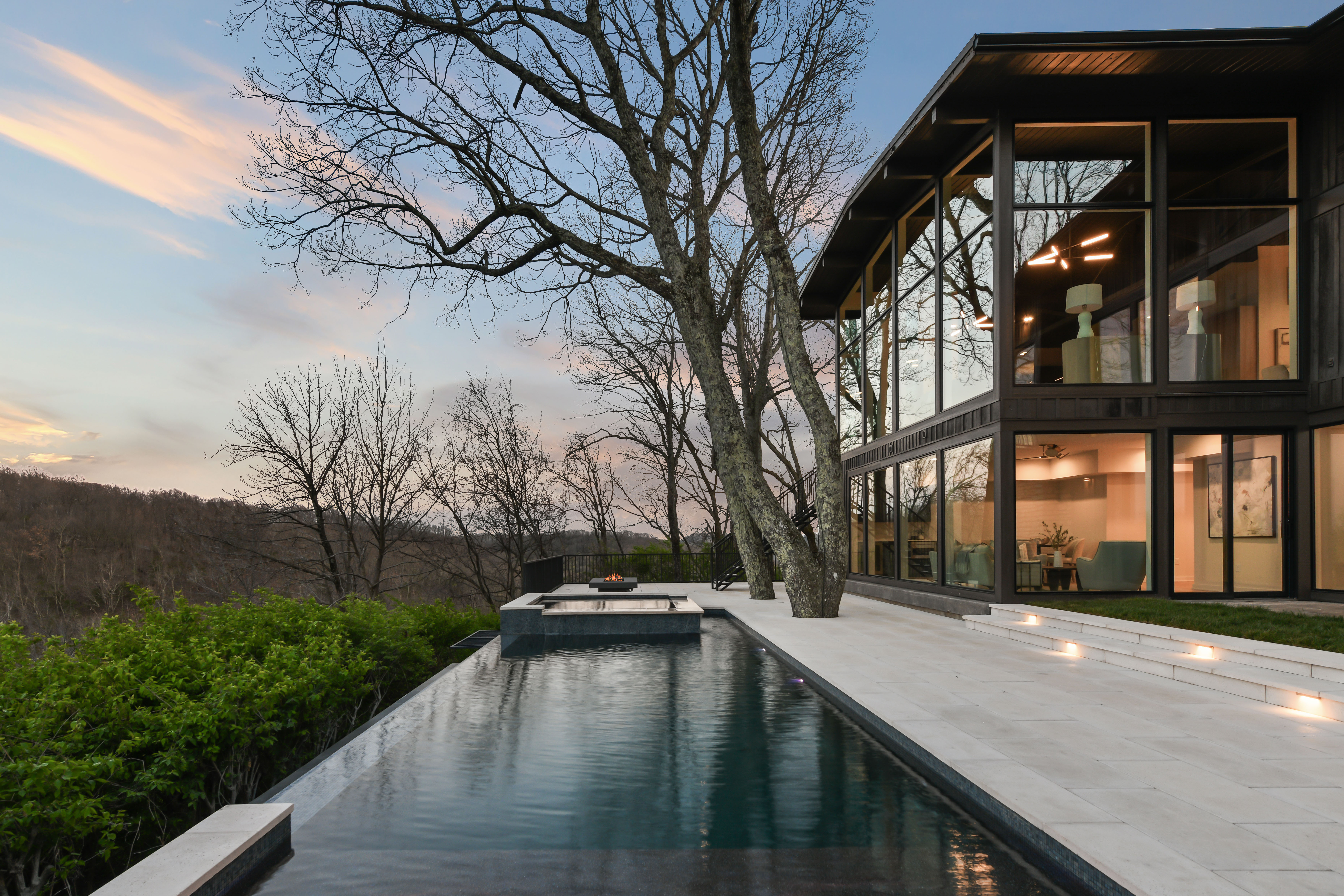 Freeform pool — side view