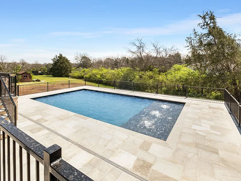 Pool detail — coping and water